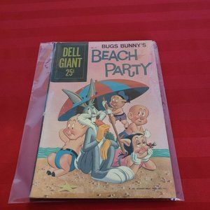 RARE, VINTAGE 1960, BUGS BUNNY BEACH PARTY COMIC BOOK, ISSUE #32!!!